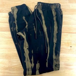 NWOT Pam & Gela Sweatpants